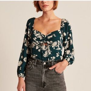 Abercrombie | Long Sleeve Cinched Front Cut Out Top
